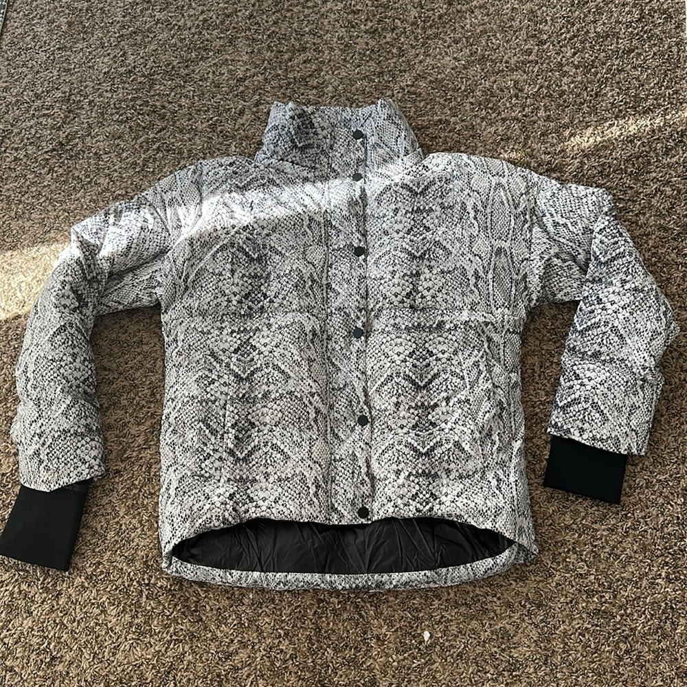 Varley Women’s Puffer Jacket